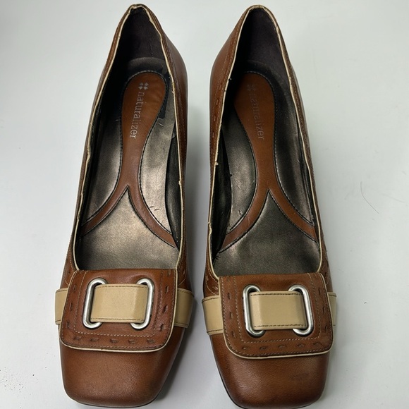 Vintage Naturalizer Women's tan leather retro heels - Picture 4 of 14